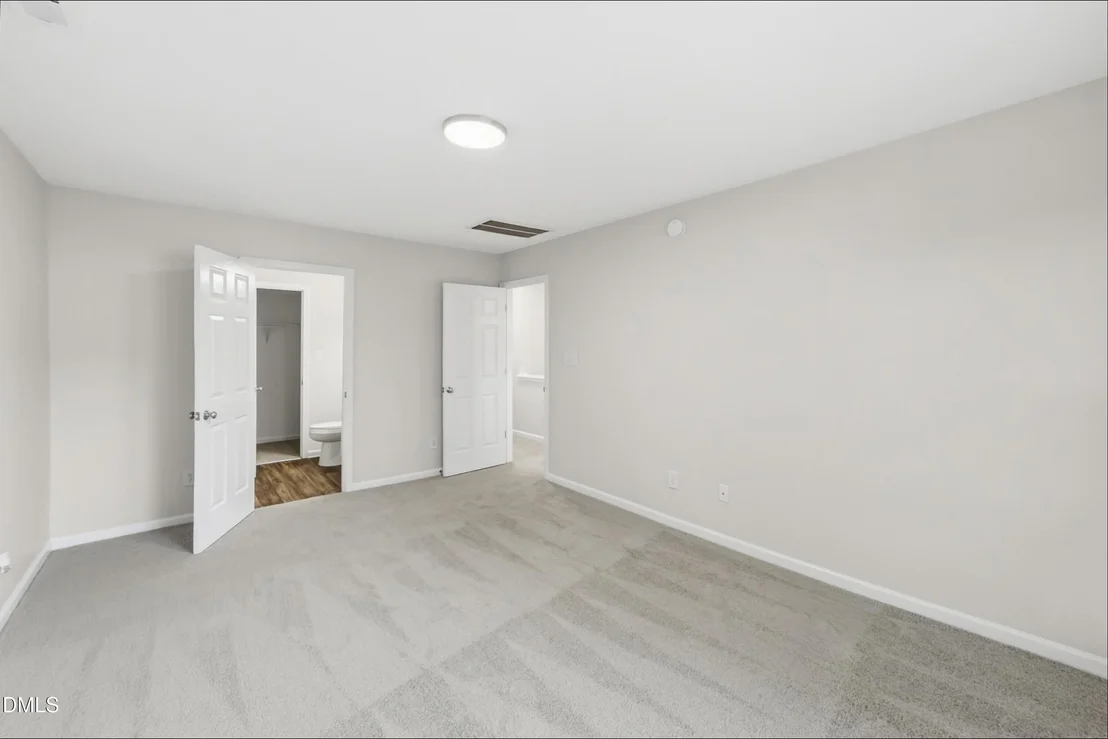 Photo of 906 Statler Drive