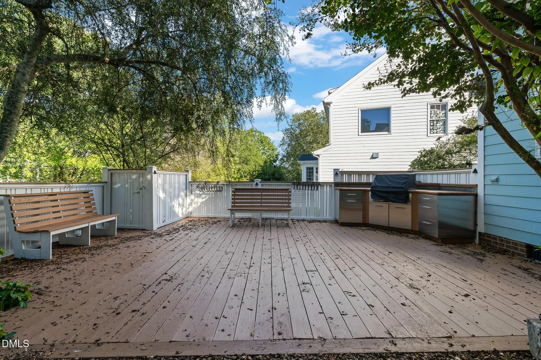 Photo of 408 Parkview Crescent