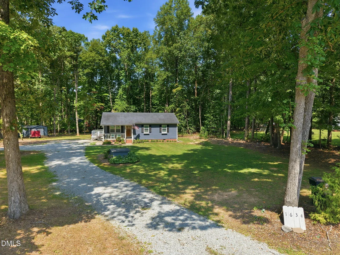 Photo of 1634 Hurdle Mills Road