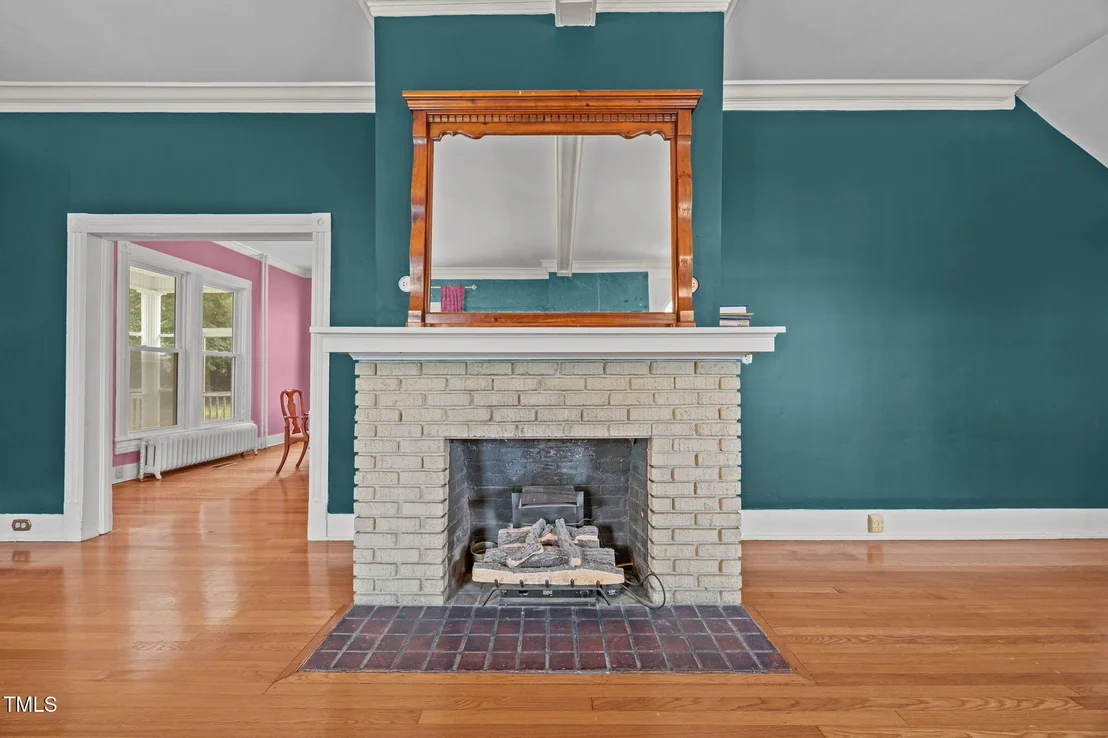 Photo of 301 E H Street