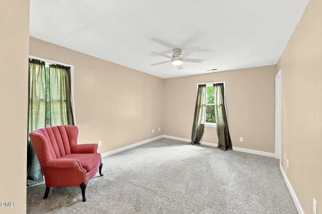 Photo of 1020 Oakwater Drive