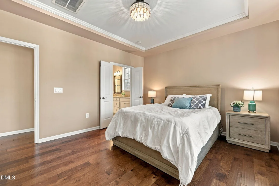 Photo of 1033 Cuthbert Lane