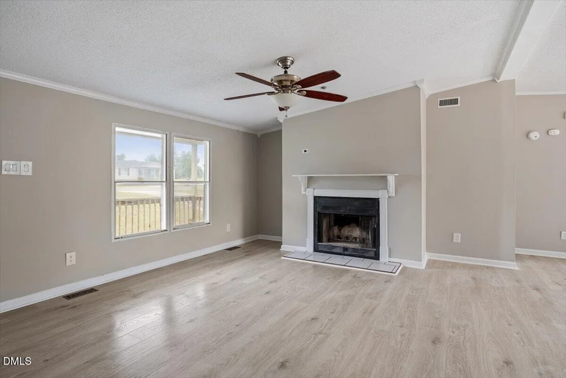 Photo of 1425 Heritage Way