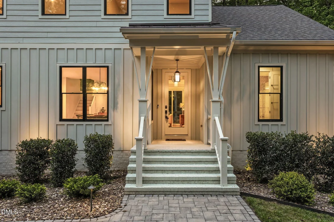 Photo of 565 Erwin Road