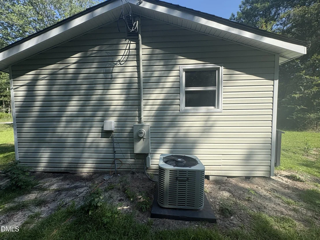 Photo of 1615 Halsey Loop