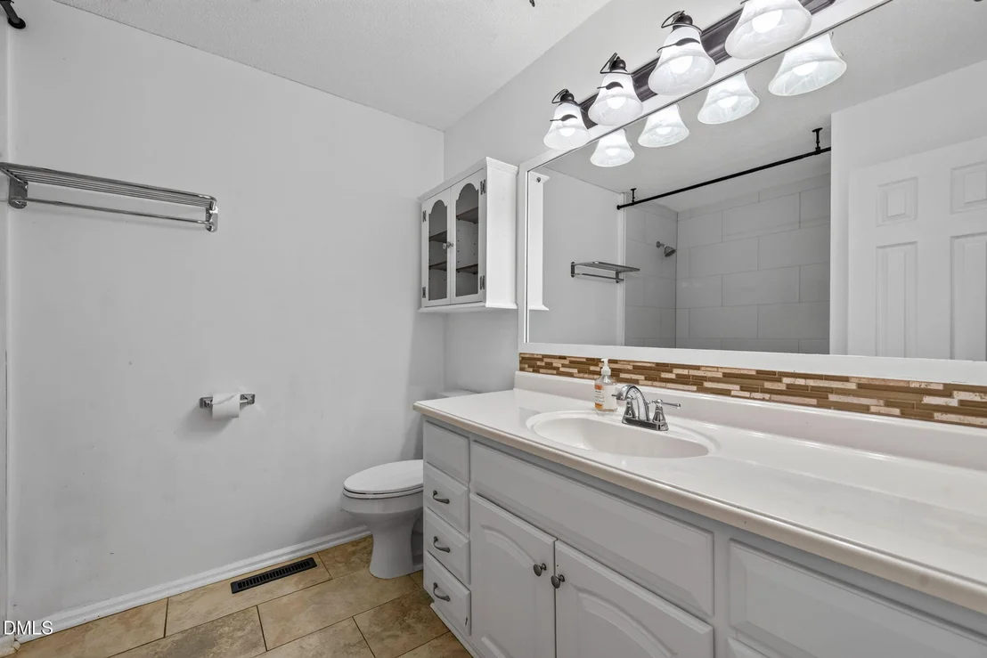 Photo of 5605 Genesee Drive