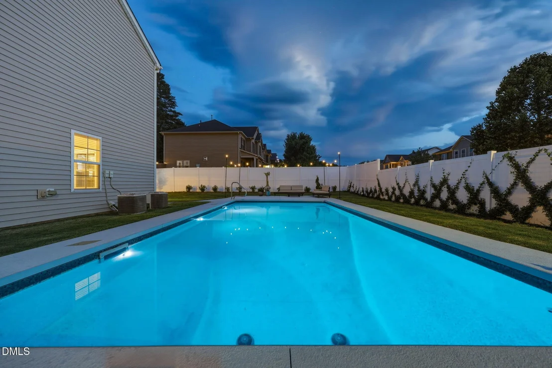 Photo of 921 Sugar Tree Drive