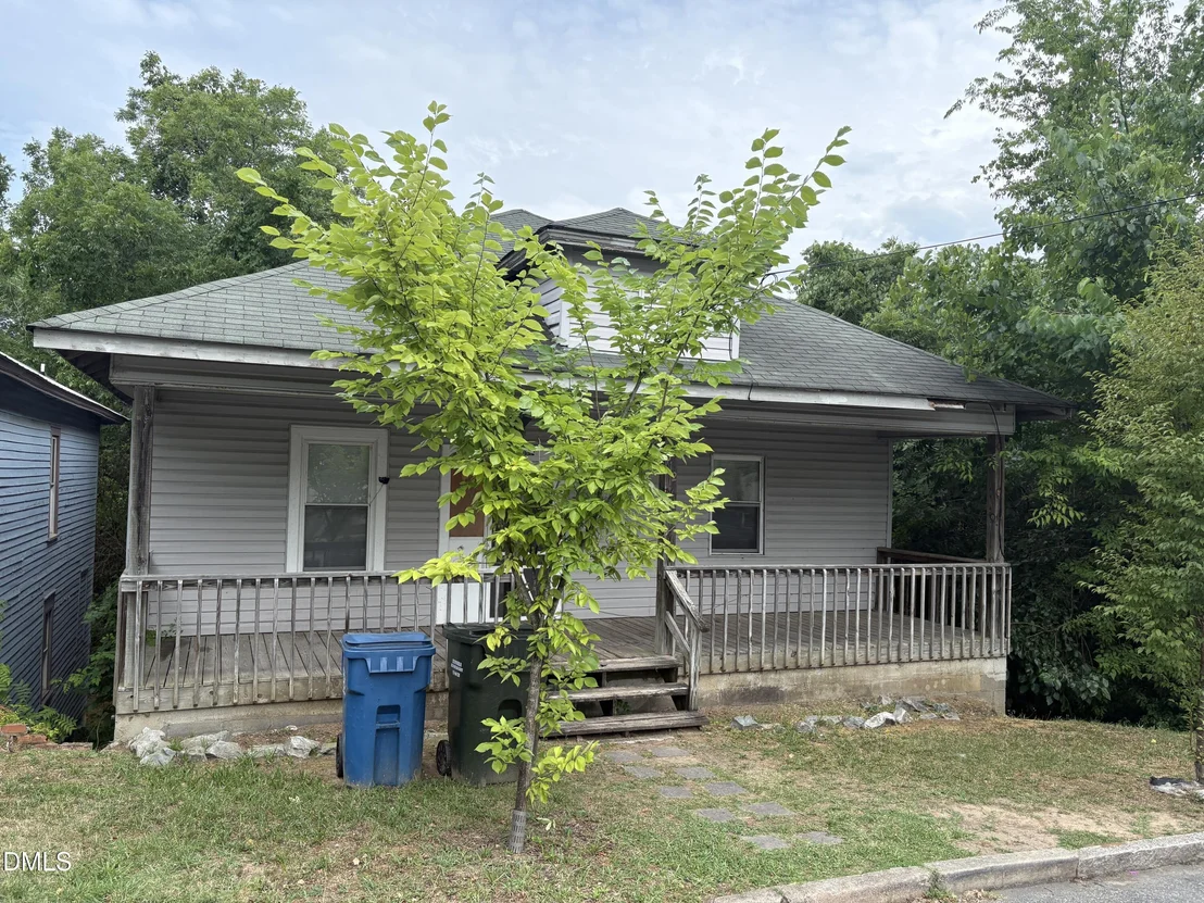 Photo of 612 N Queen Street