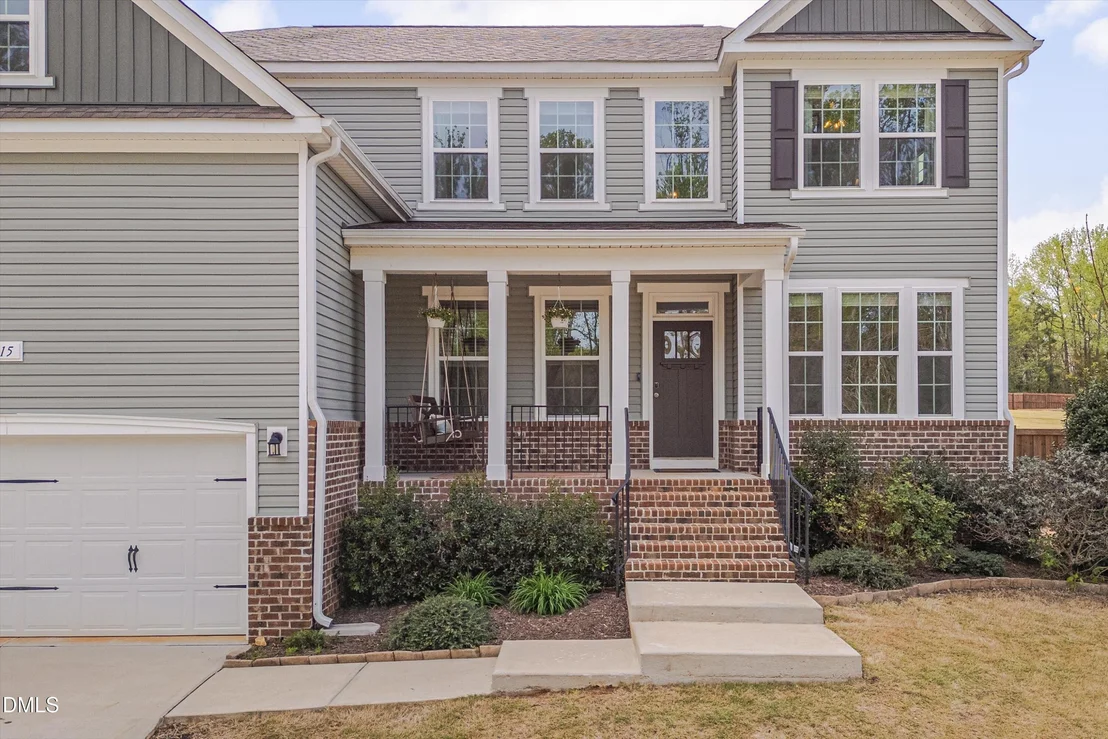 Photo of 15 Oxer Drive