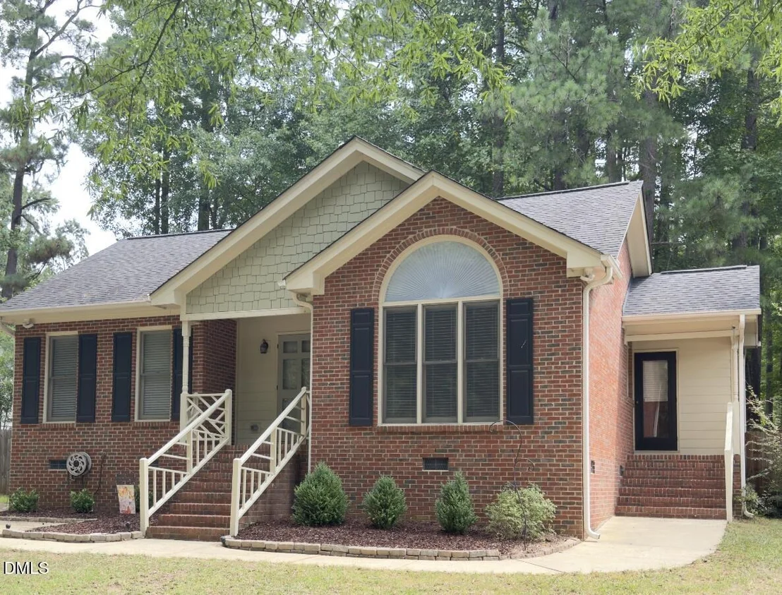 Photo of 100 Nicholson Road