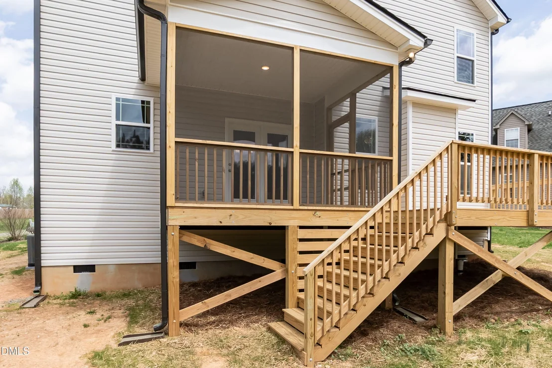 Photo of 590 Long View Drive