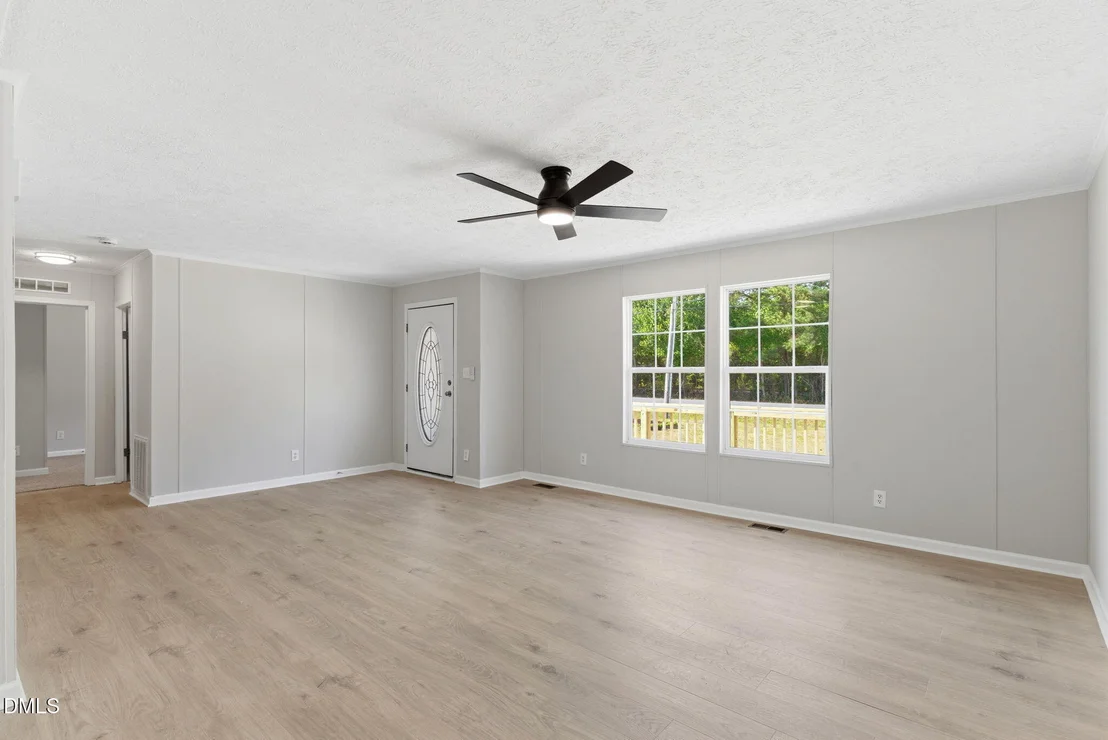 Photo of 9929 Old Mill Road NE