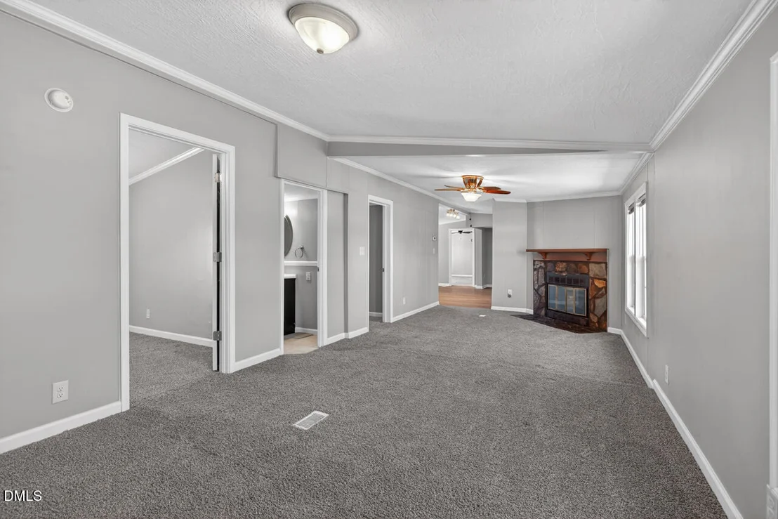 Photo of 1622 Lancaster Road