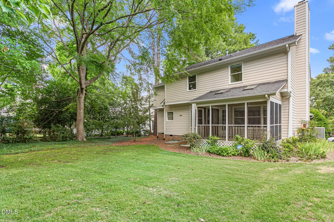 Photo of 207 Windhover Drive