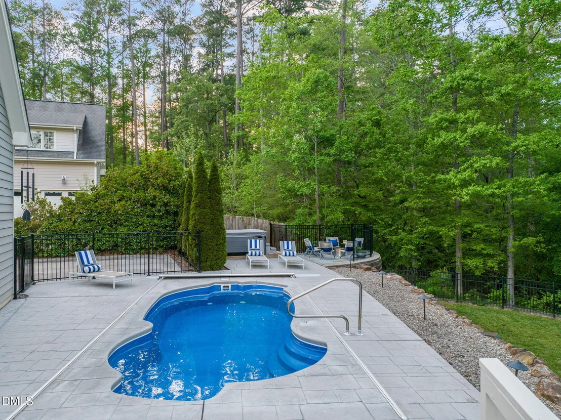 Photo of 3611 Rugby Road