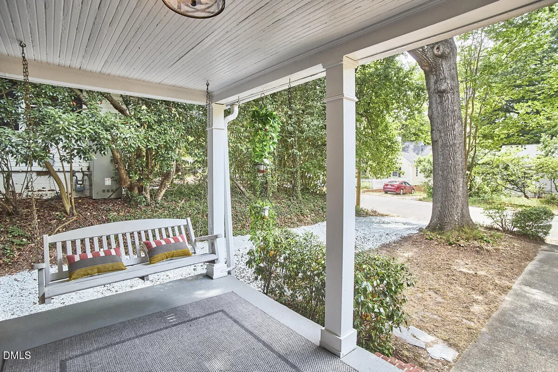 Photo of 1007 Arnette Avenue