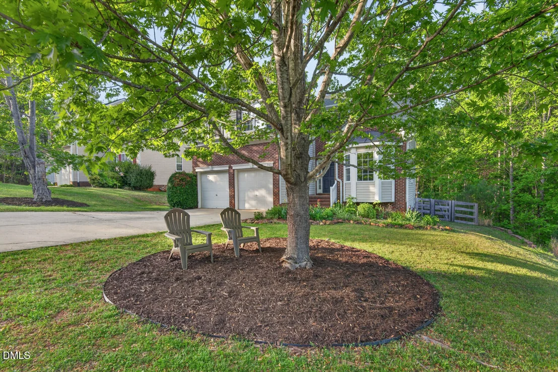 Photo of 2505 Summit Drive