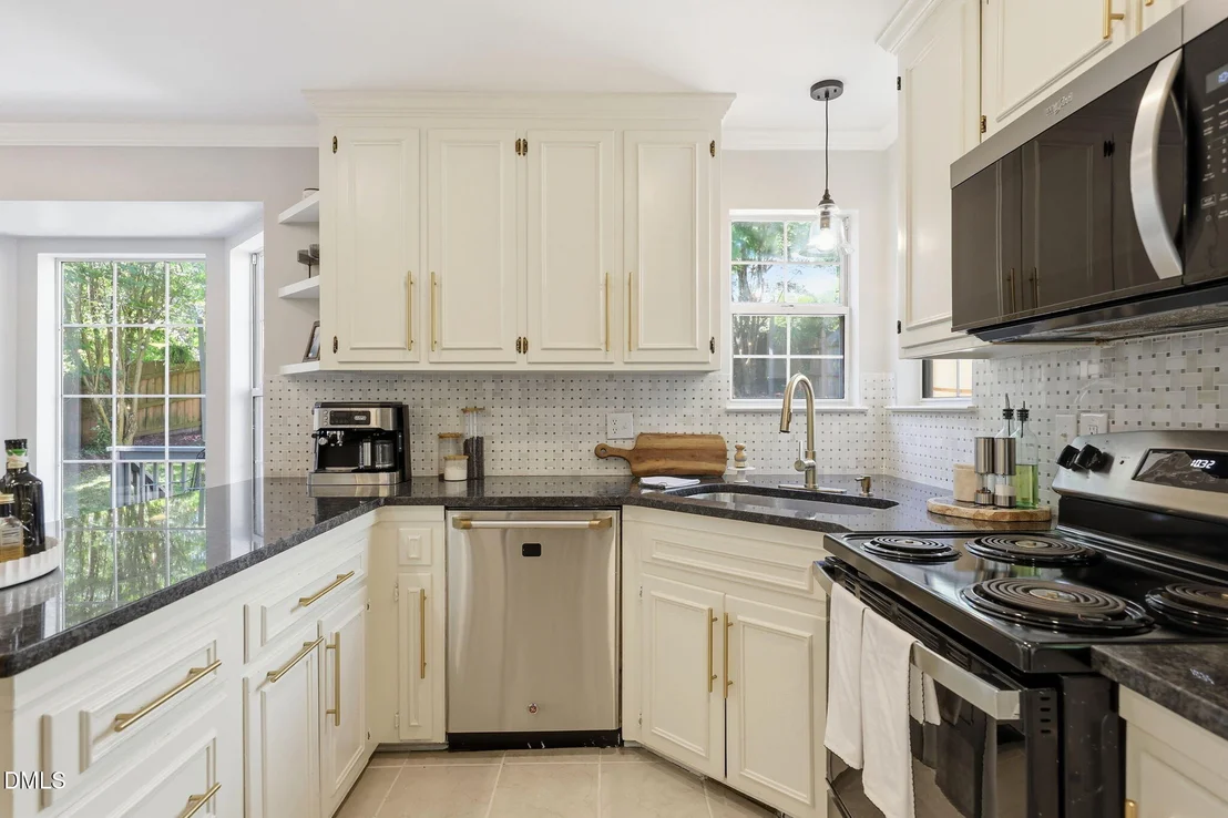 Photo of 4625 Timberhurst Drive