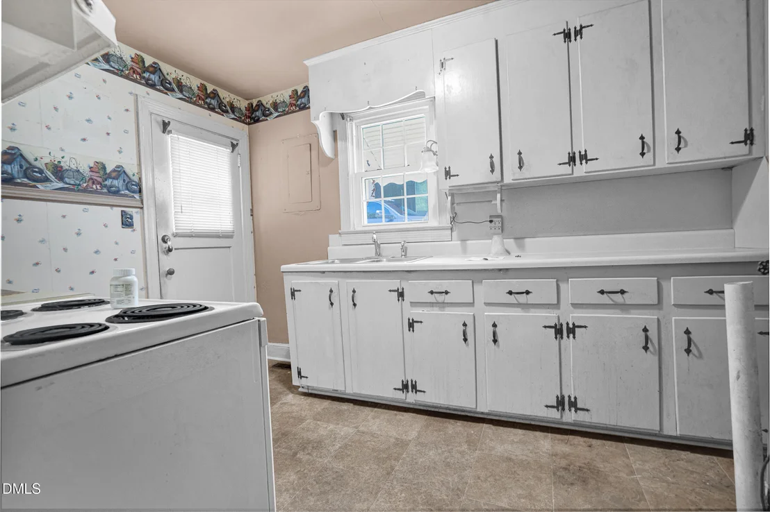 Photo of 617 Monroe Drive