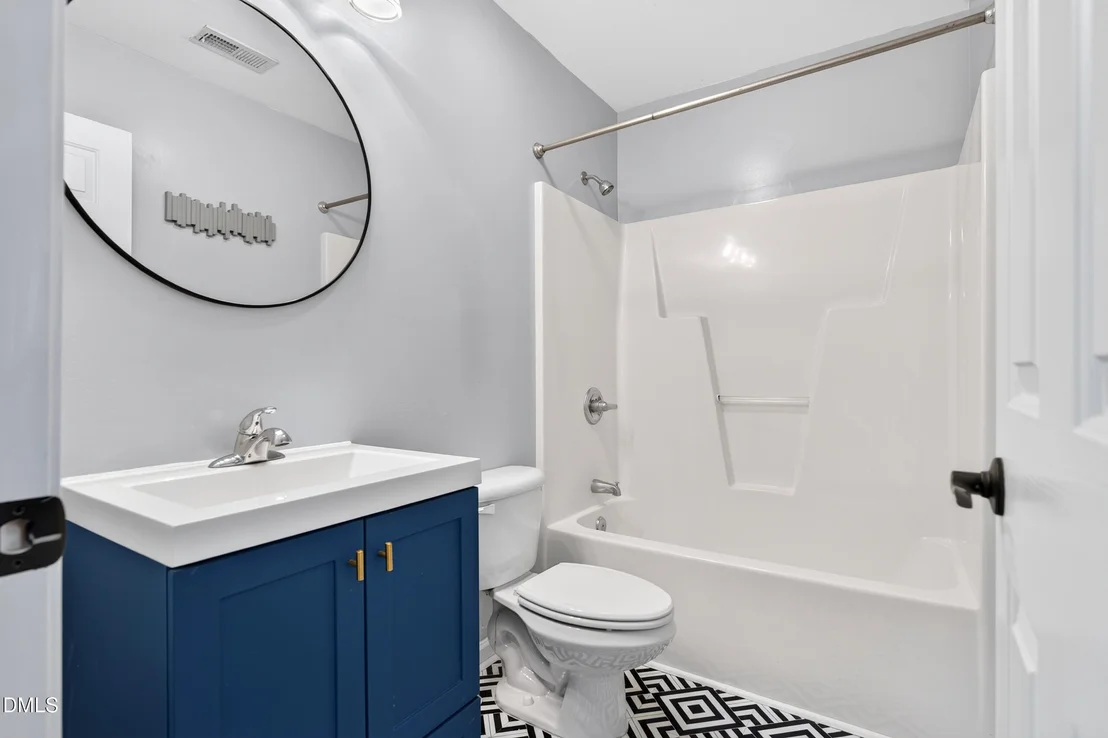Photo of 2509 Covington Loop