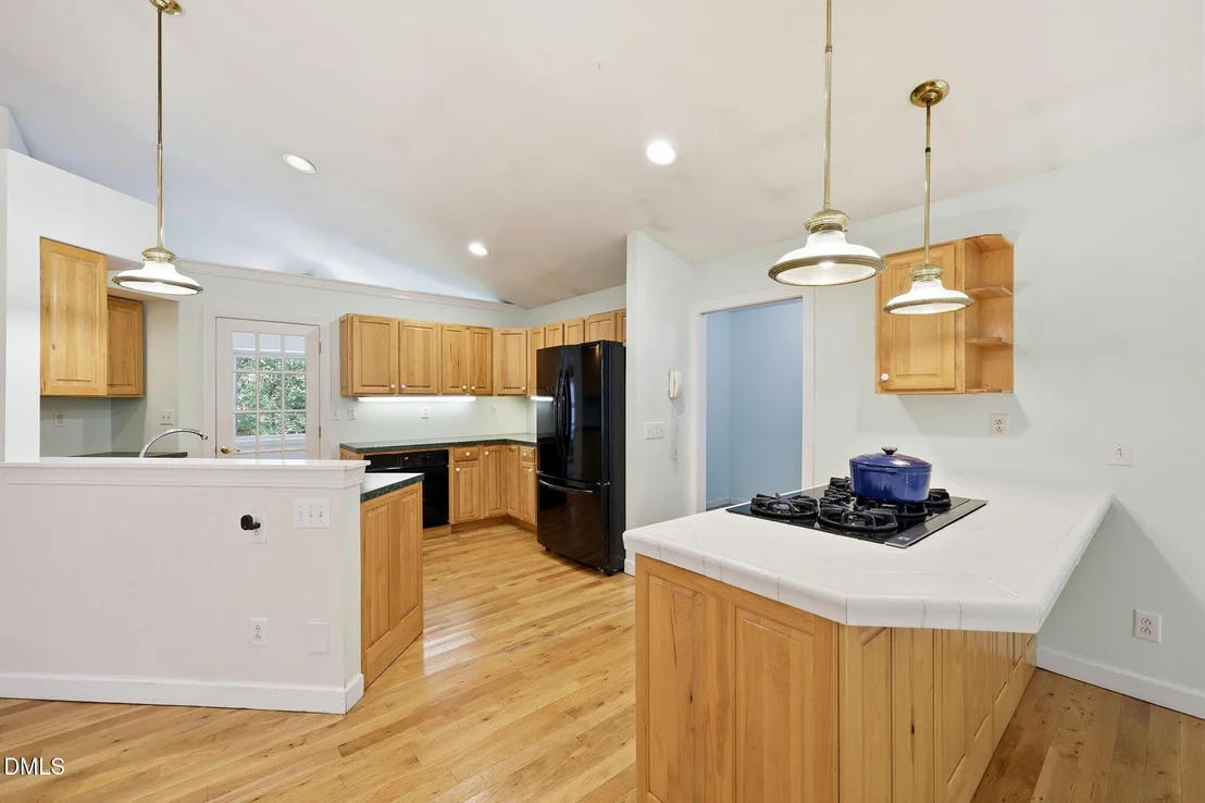 Photo of 3744 Redbud Road