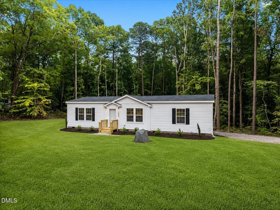 Photo of 2558 Buckingham Drive