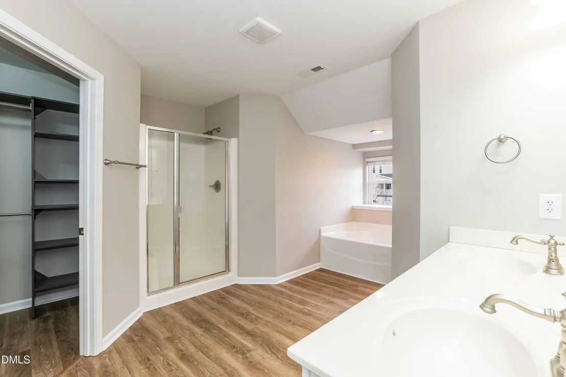 Photo of 102 Kipling Drive