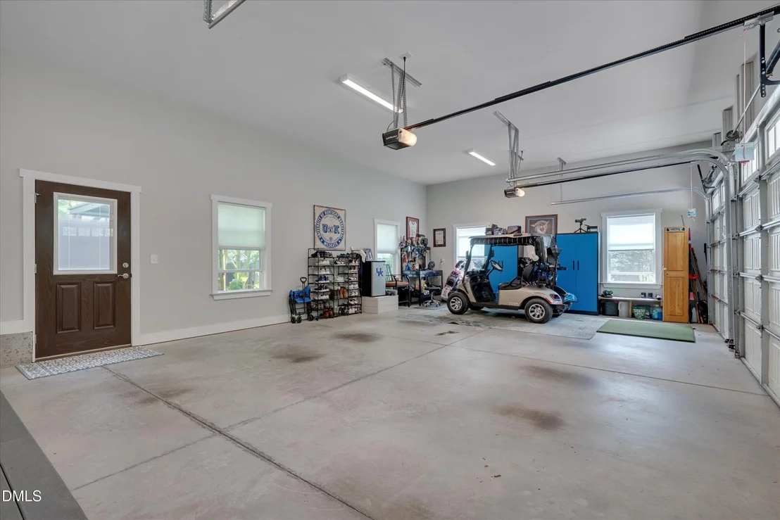 Photo of 4945 Thomas Road