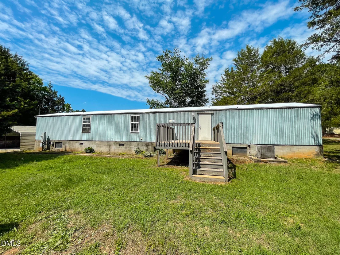 Photo of 32 Everett Avenue