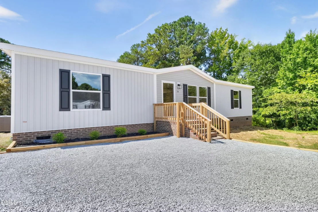 Photo of 79 Maple Street