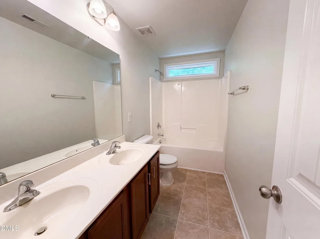 Photo of 612 Turmeric Lane