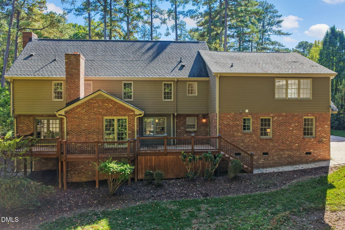 Photo of 2404 Beechview Court