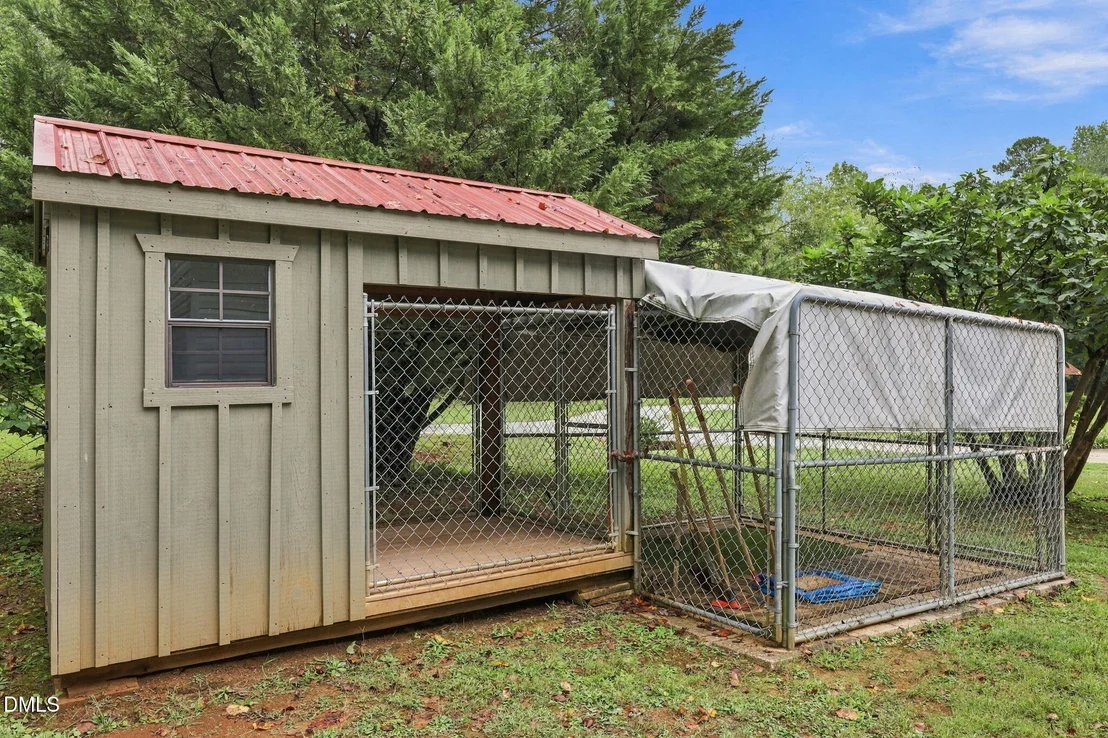 Photo of 5909 Cole Mill Road