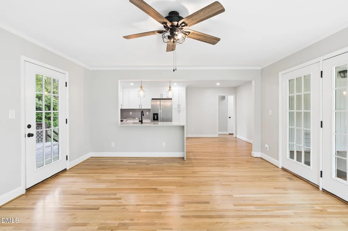 Photo of 412 Pinecroft Drive