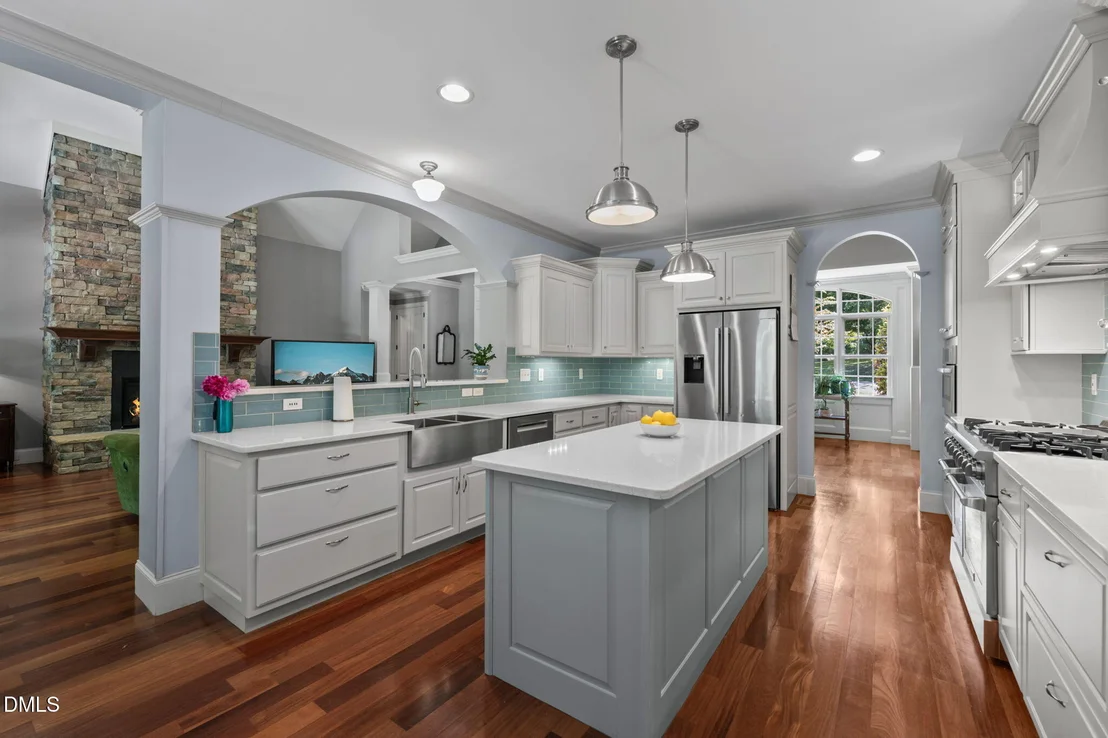 Photo of 2031 Silverleaf Drive