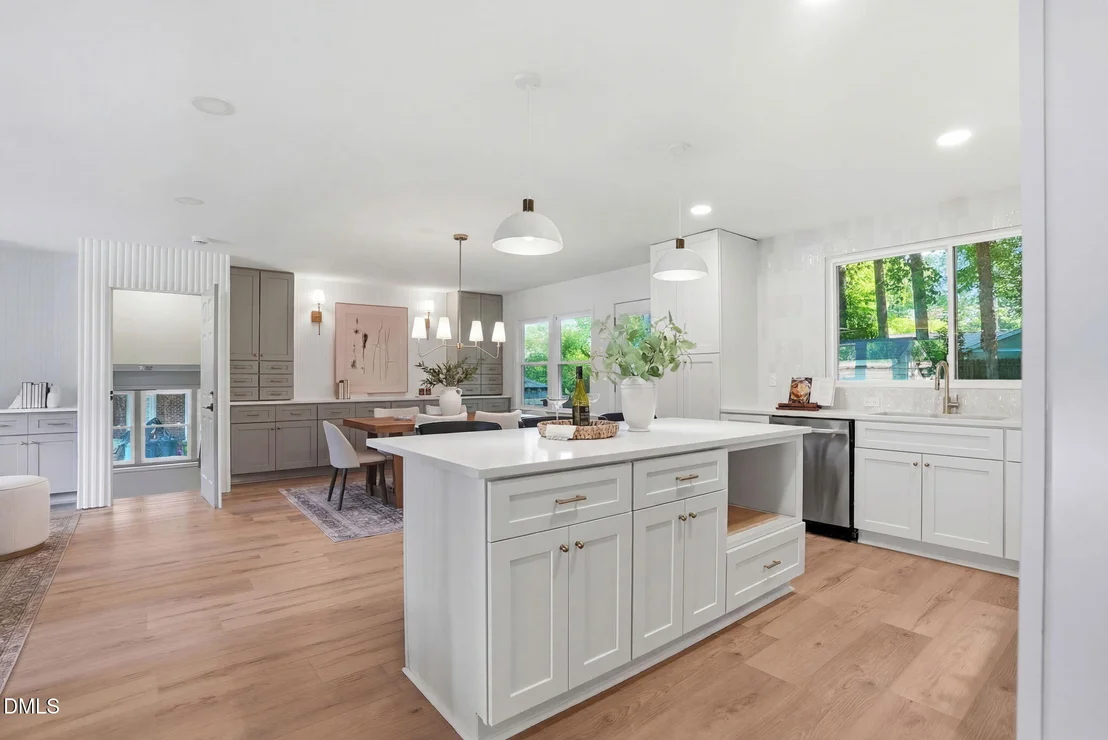 Photo of 803 Roanoke Drive