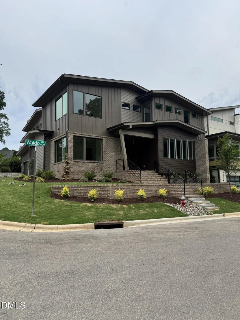 Photo of 403 Waldo Street