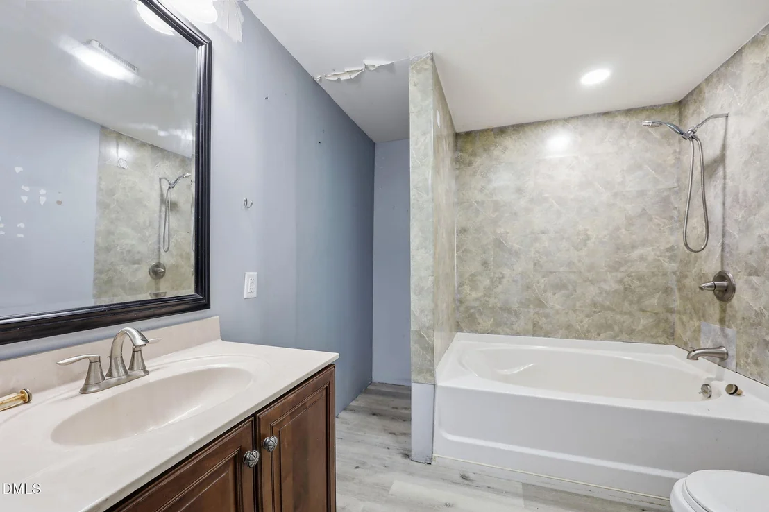 Photo of 5824 Chestnut Lane
