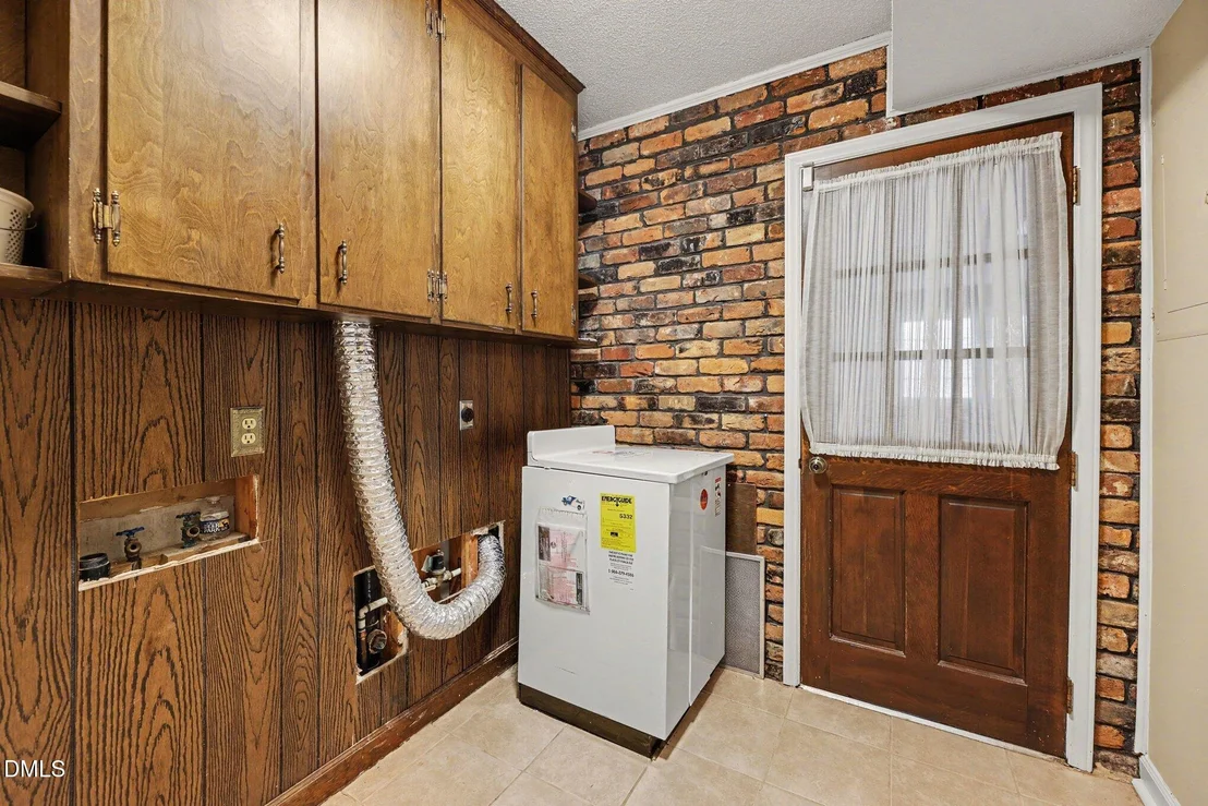 Photo of 5000 Cedarwood Drive