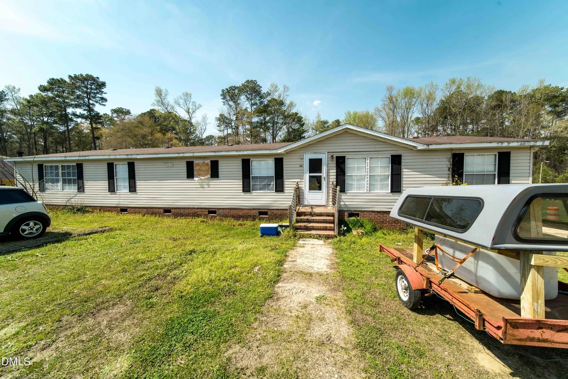 Photo of Unit UNITLT26 at 401 Morehead Drive