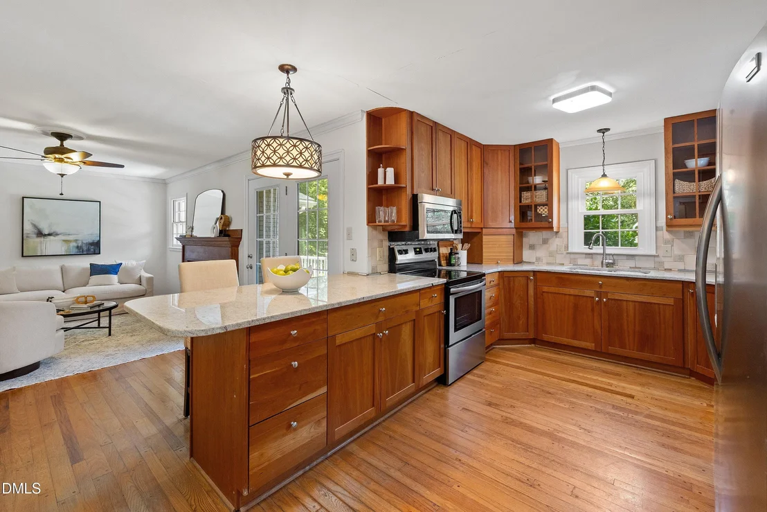 Photo of 2802 Devon Road