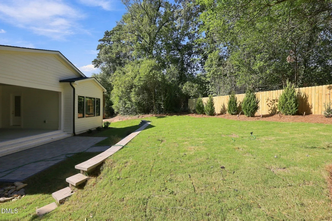 Photo of 2702 N Mayview Road