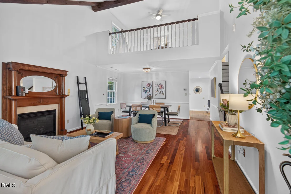 Photo of 2210 Parkside Drive