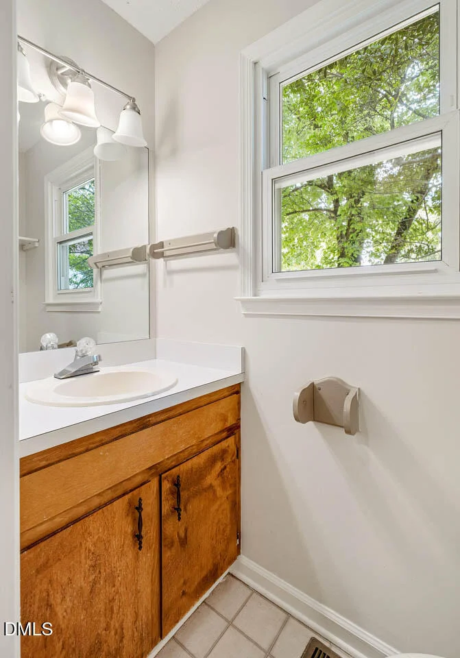 Photo of 104 Avery Le Circle