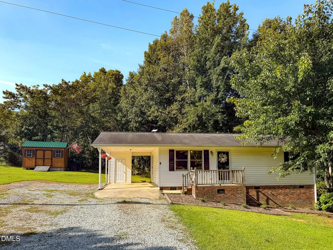 Photo of 405 Marvin Gill Road