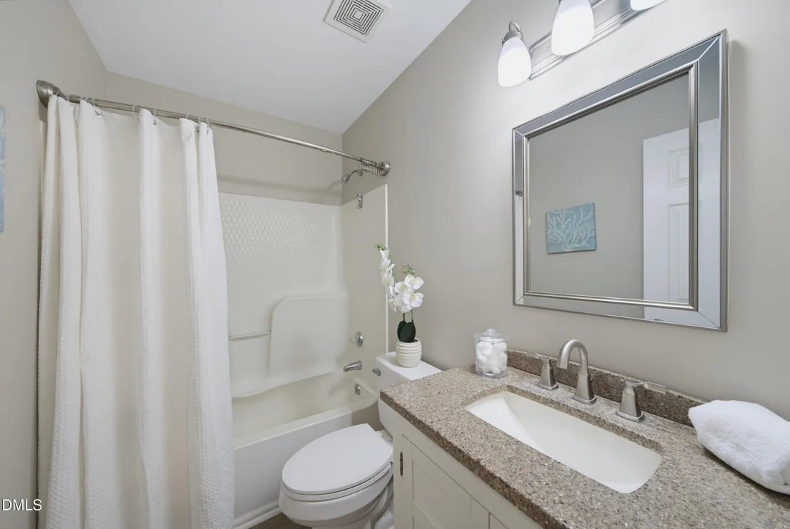 Photo of 3532 Castlegate Drive