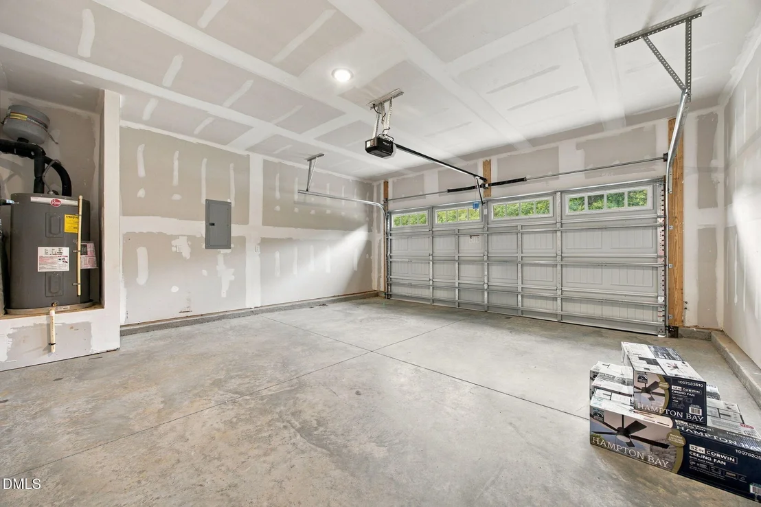 Photo of 713 Crestview Drive