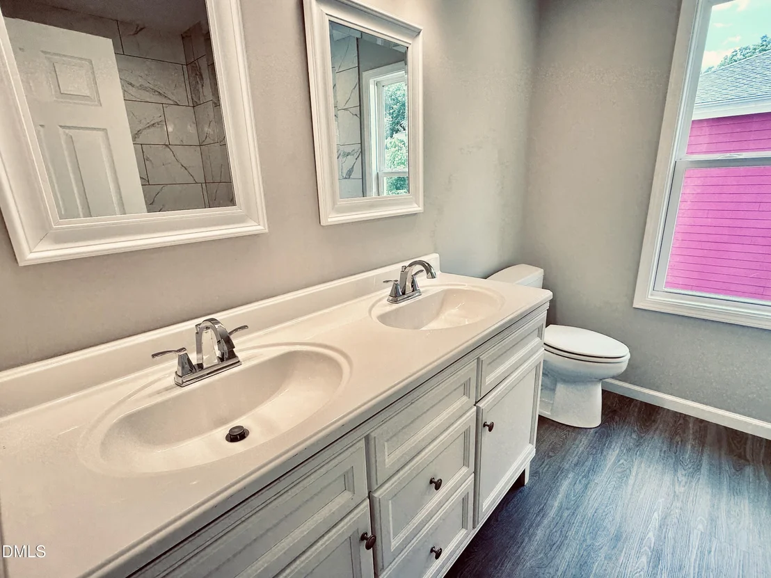 Photo of 105 Hunter Place