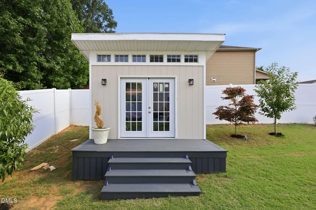Photo of 921 Sugar Tree Drive
