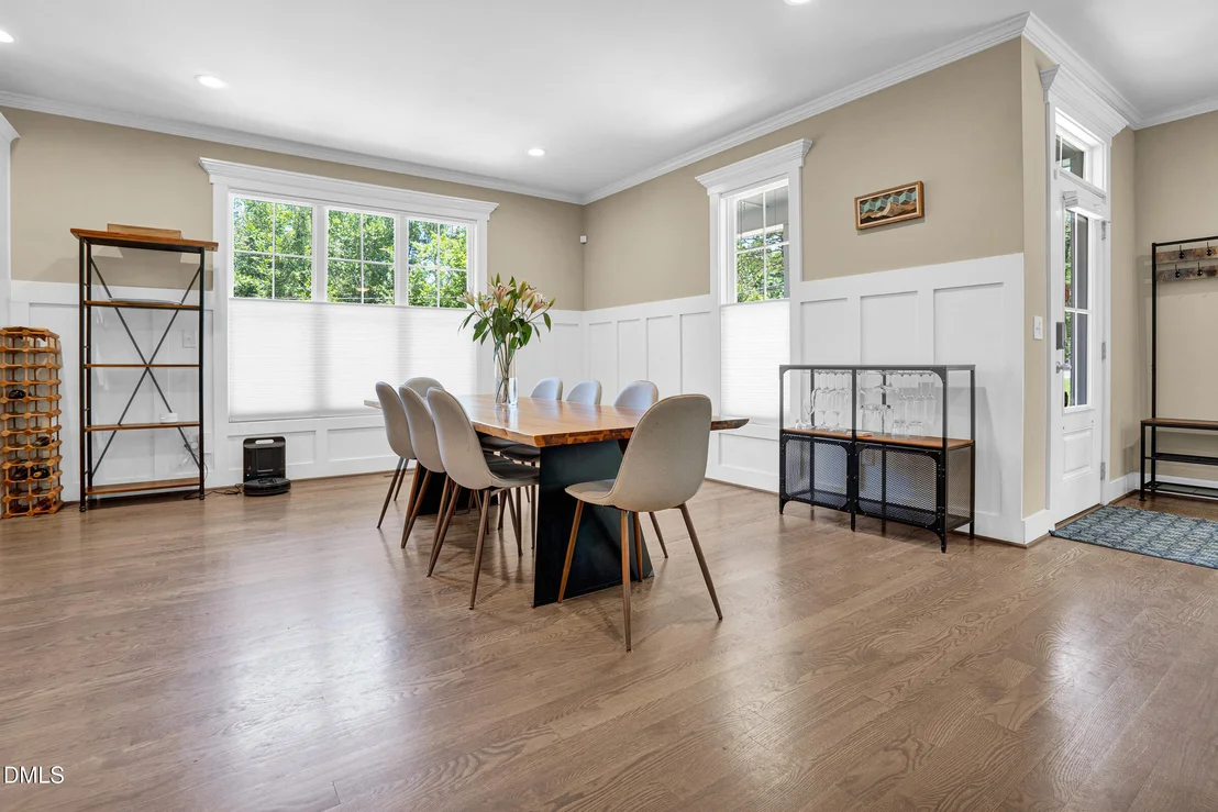 Photo of 2826 Beechwood Drive